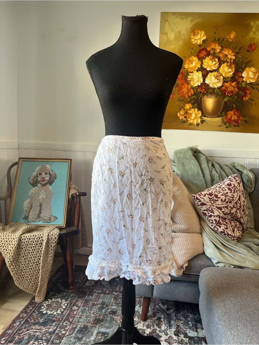 Women’s Vintage Y2K Wetseal White Floral Embroidered Midi Skirt Ruffle Hem L
